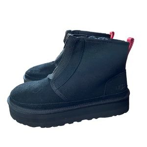 UGG Neumel Platform Suede Bootie Black Front Zip NEW Size 9